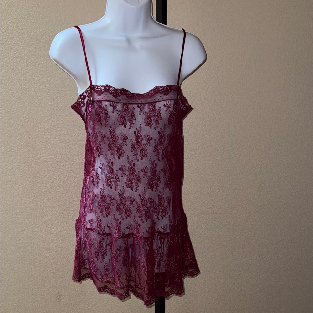 Vintage Cinzia Elegant Lace Chemise Slip Babydoll in Burgundy Women’s Size M